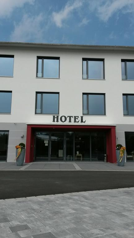 Alpenflair Hotel Buchloe Chambre photo