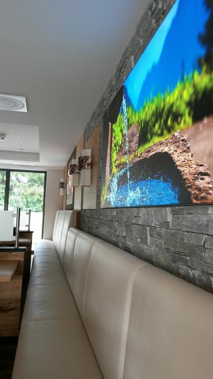 Alpenflair Hotel Buchloe Extérieur photo
