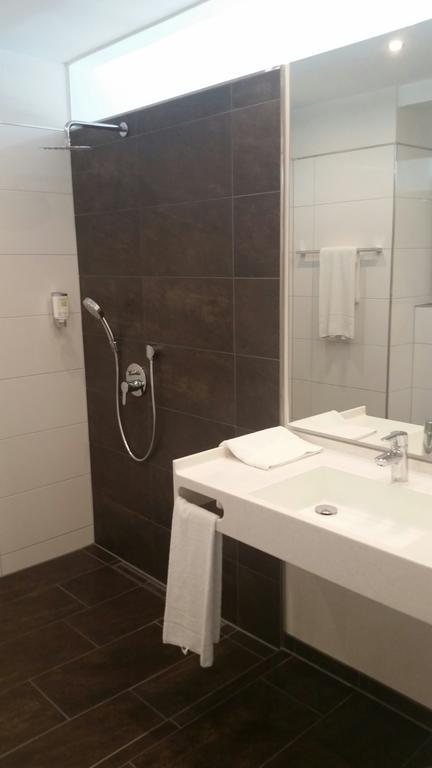 Alpenflair Hotel Buchloe Chambre photo